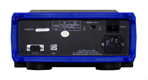 Rückseite vom Labormultimeter PCE-UT804