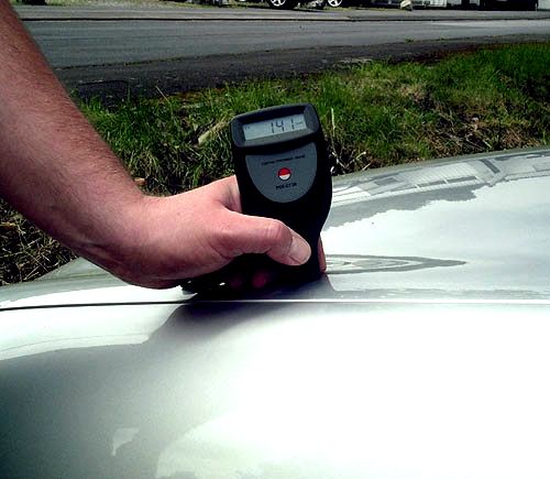  PCE-CT 28 (F/N) thickness meter: determining the thickness of paint