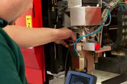 Articulating Borescope by an inspection of a milling.