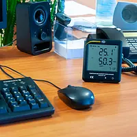 Digital Thermometer Application picture