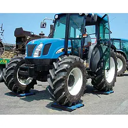 Solas Libra PCE-WWSC15T-S4 traktor
