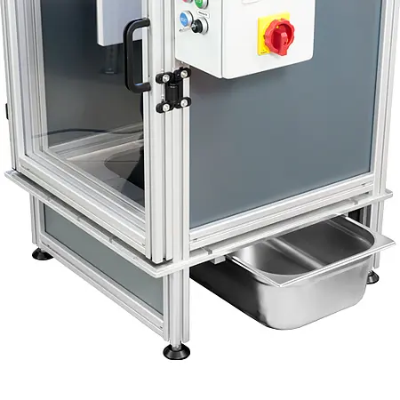 Vandbad fra opbevaringsskabet