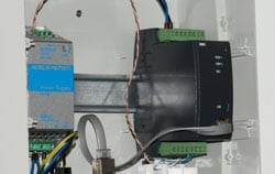 Hutschienen-Messgerät PCE-SM61 in der Anwendung