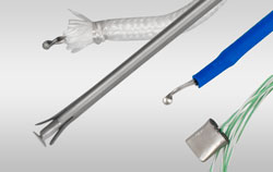 Diverse Thermoelemente zur Temperaturmessung für ein Temperaturmessgerät.