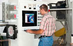 Universalregler in der Kunststoff Produktion.