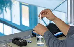 Wasserhärte Messgerät in der Anwendung