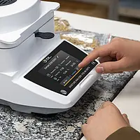 Laborwaage mit Touchscreen Anwendung