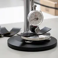 Material-Prüfstand