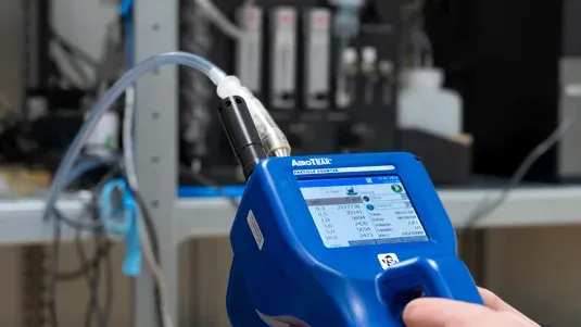 Een ijking in het kalibratielaboratorium van PCE Instruments
