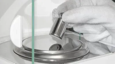 Een ijking in het kalibratielaboratorium van PCE Instruments