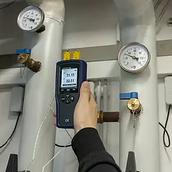 Contact Thermometer application