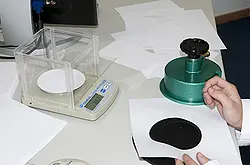 Precision Balance for Paper Basis Weight application