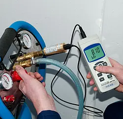 Pressure Meter PCE-932 application