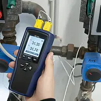 Digital Thermometer Application picture