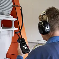 Vibration Analyzer / Vibration Analyser Application picture