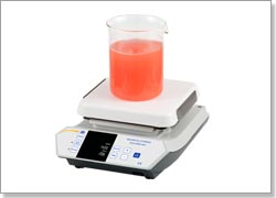 PCE Instrumentos de laboratorio: Agitador magnético.