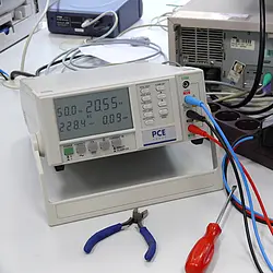 Analizador de potencia - Pantalla LCD