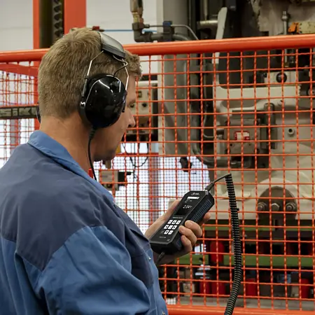 Vibration Meter / Vibration Tester Application picture