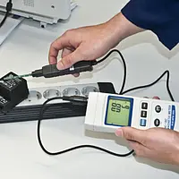 Magnetometer / Magnetic Field Detector Application picture