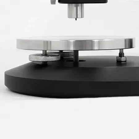 Banc d'essai pour duromètres