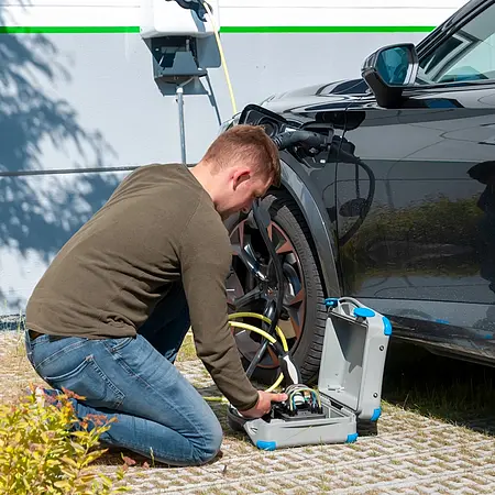 Testeur pour station de recharge de véhicules Utilisation