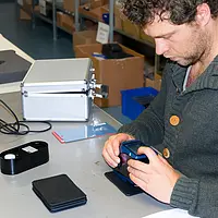 Appareil de mesure pour plastique