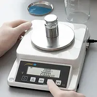 Balance de laboratoire