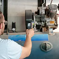 Thermomètre infrarouge PCE-894