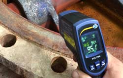 Digital Thermometer application in the metal industry.