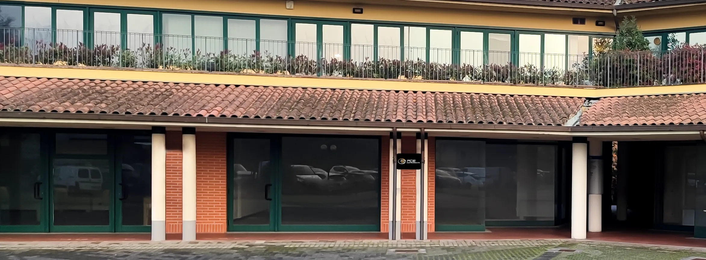 PCE Premises in Italia