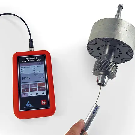 Magnetometro / Rilevatore di campi magnetici Immagine dell'applicazione