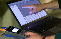 Cálculo de la medición térmica con el caudalímetro ultrasónico PCE-TDS 100HS+.