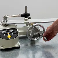 Equipo de ensayo para materiales plásticos - Imagen de la aplicación