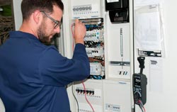 Multimetr / miernik / tester cyfrowy  PCE-HDM 20 / Aplikacja