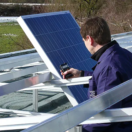 Medidor de radiação de energia solar - Imagem de uso