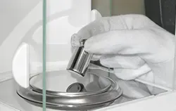 Ağırlık Kontrolünde Damgalı Terazi.