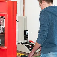 Dinamometre PCE-FM 200-ICA