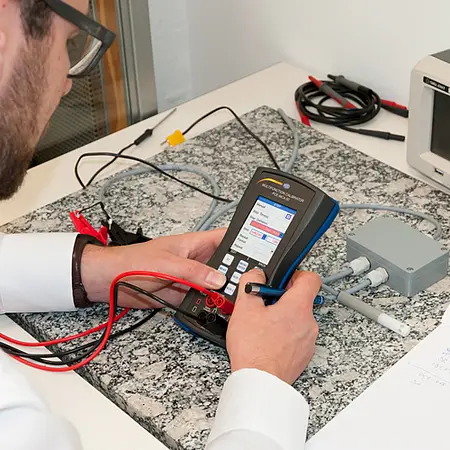 Calibrator / Simulator Data Logger PCE-MCA 50
