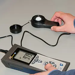 Light Meter PCE-172-ICA incl. ISO Calibration Certificate - application