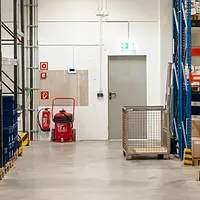 Temperature Data Logger PCE-HT 420 application in warehouse